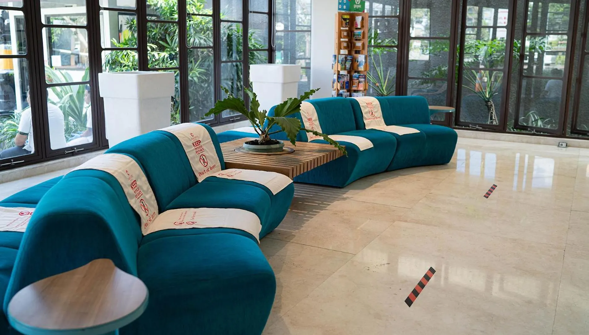 Grand Livio Kuta Hotel Legian  3*, Legian (Bali)