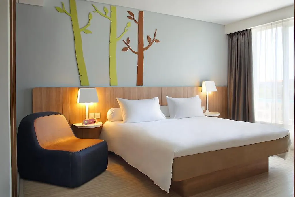 Grand Livio Kuta Hotel Legian