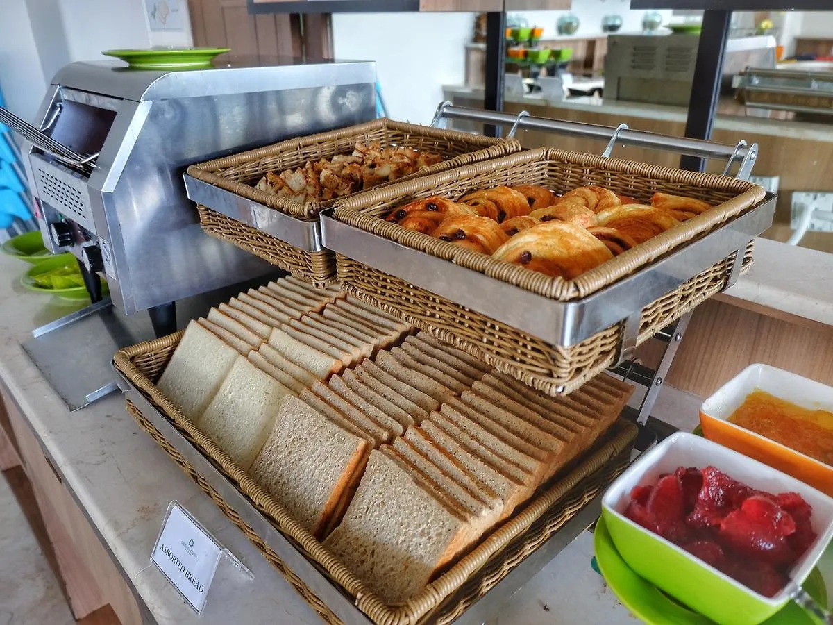 Grand Livio Kuta Hotel Legian