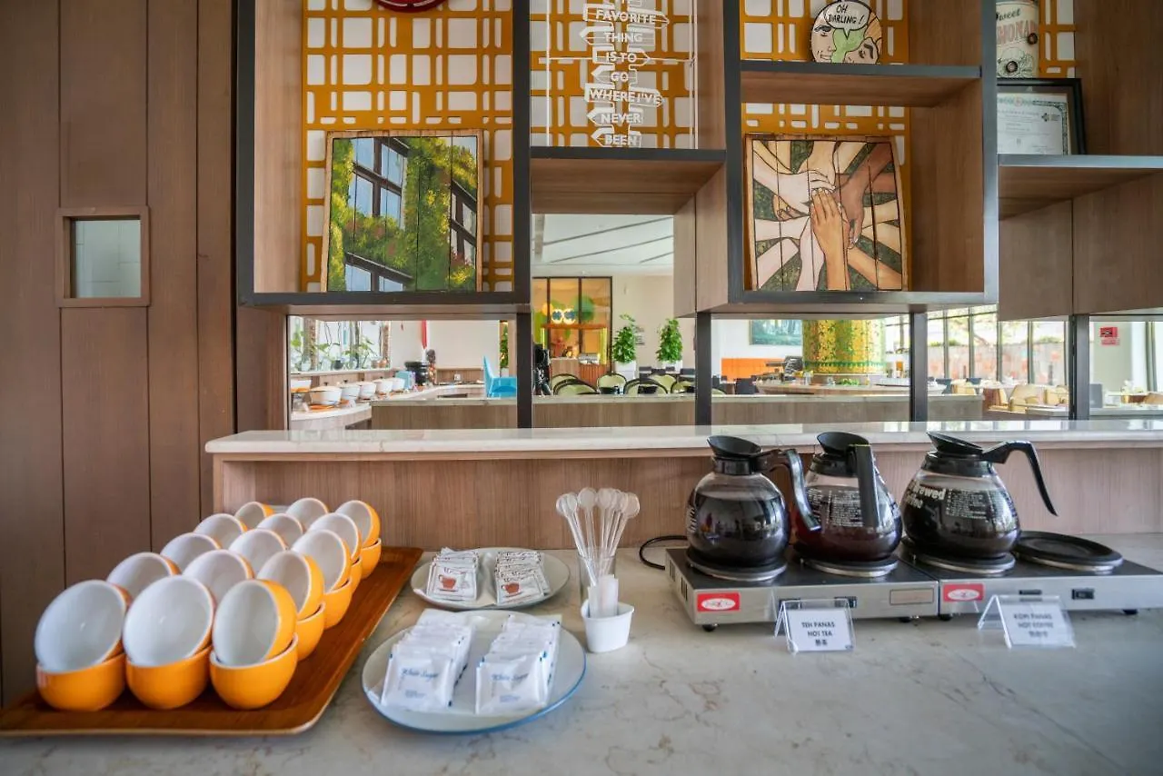 Grand Livio Kuta Hotel Legian